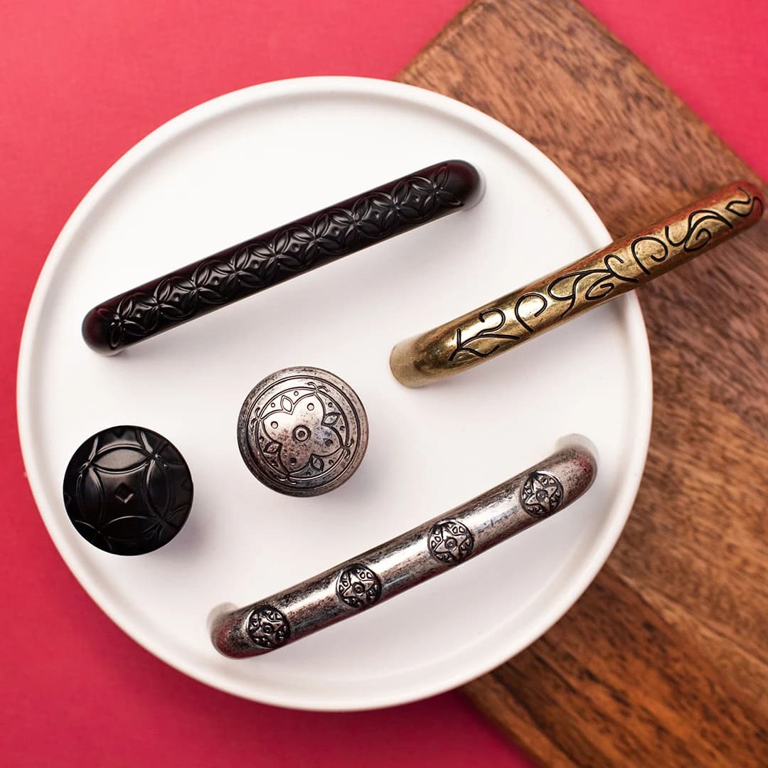 Ручка кнопка KERRON Черный матовый RK-103 BL