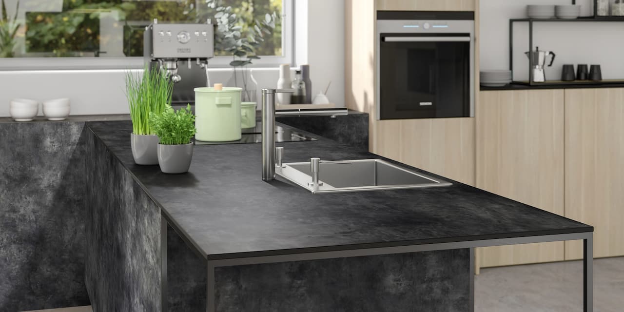 Компакт-плита КЕДР 3050х605х12 мм 6880