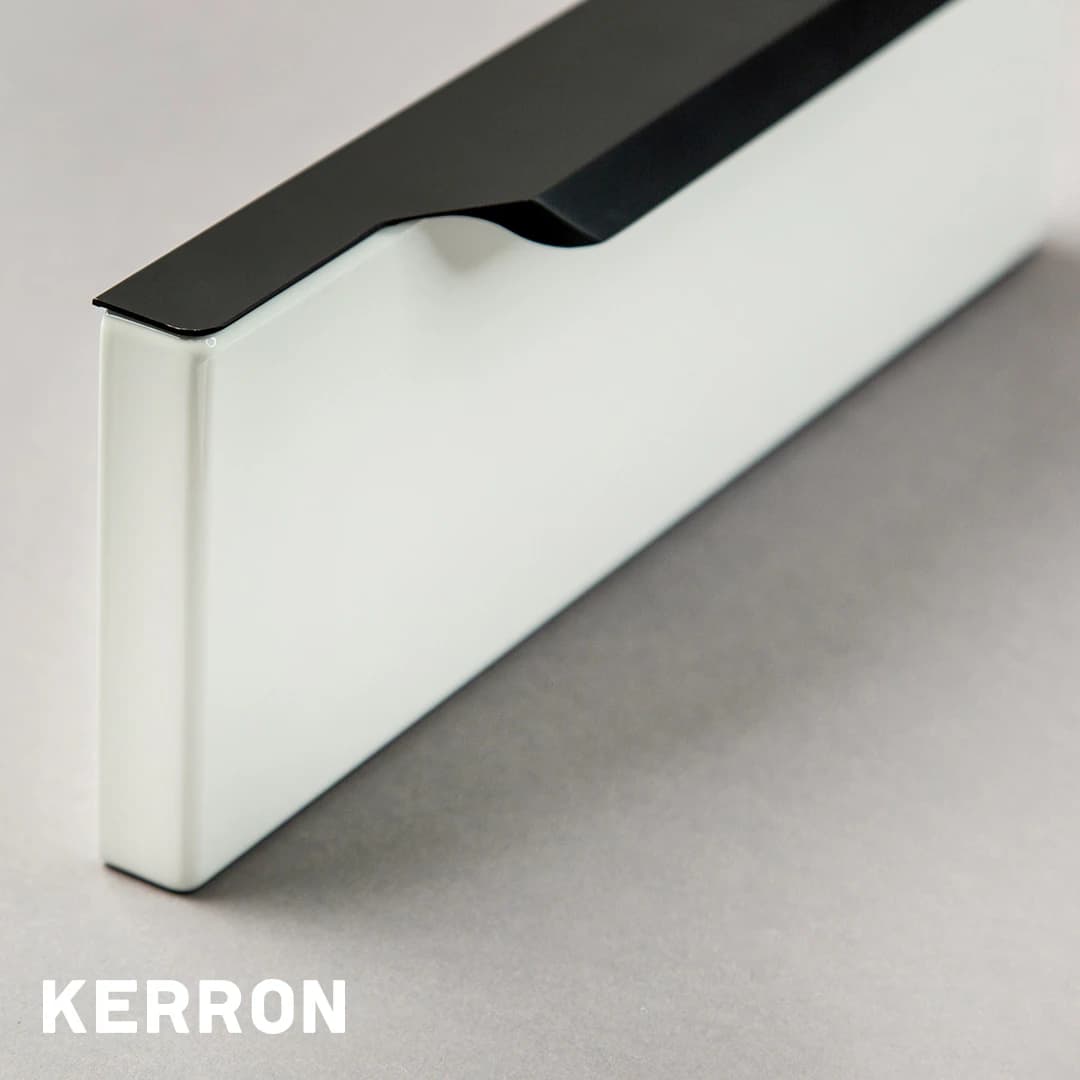 Ручка торцевая KERRON Черный матовый RT-004-600 BL