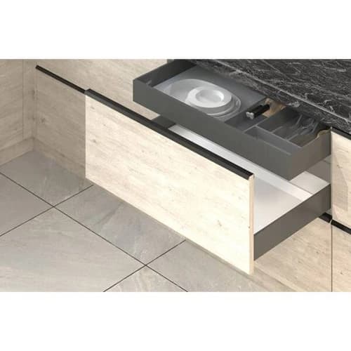 Ручка профиль MAKMART Черный бархат RT.01.0496.9005