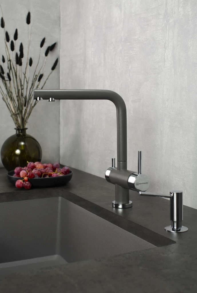 Смеситель OMOIKIRI Черный Nagano-BL