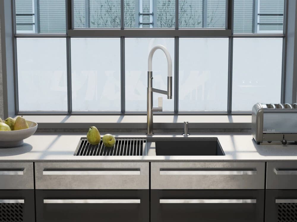 Смеситель OMOIKIRI Черный Osaka BN-BL