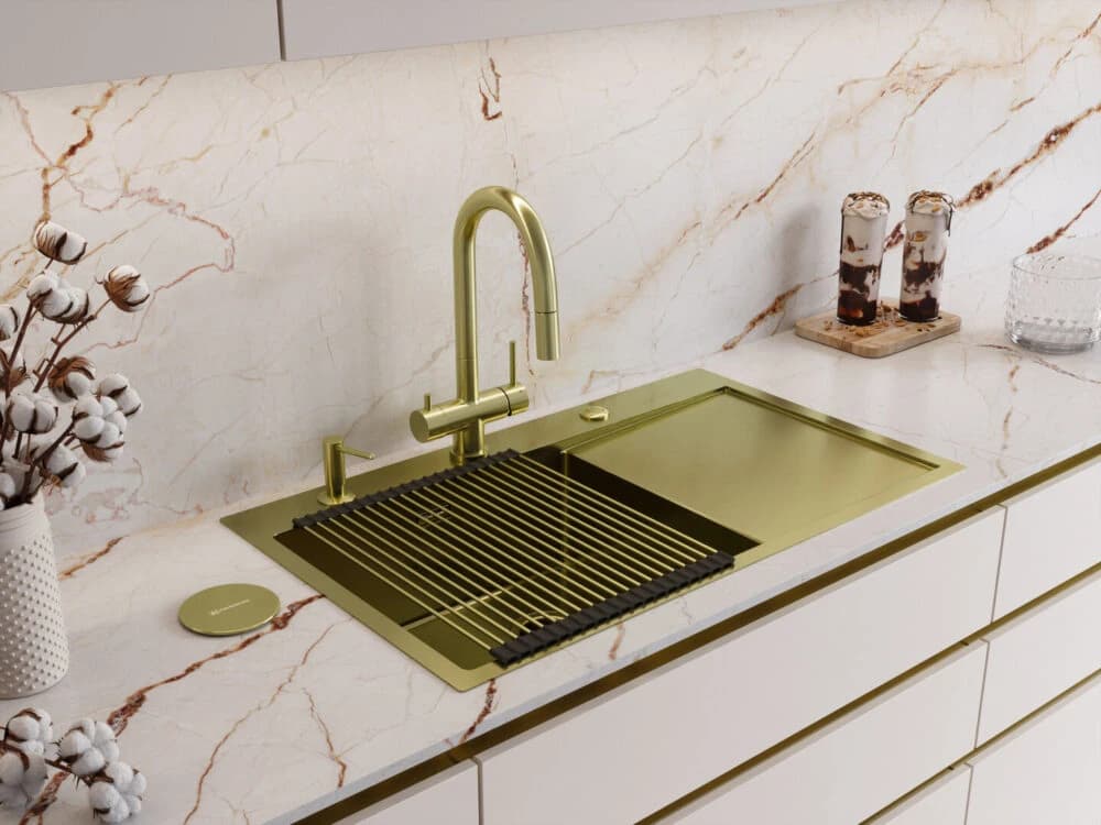 Дозатор для мыла OMOIKIRI Светлое золото OM-02-PVD-LG (УЦЕНКА)