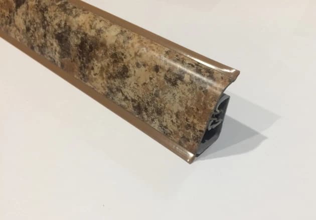 Плинтус кухонный 4200 мм TERMOPLAST Альмандин AP740