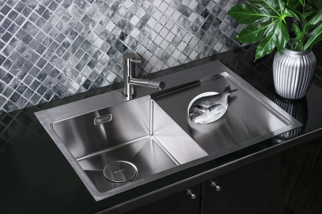 Смеситель OMOIKIRI Хром Aogashima-C