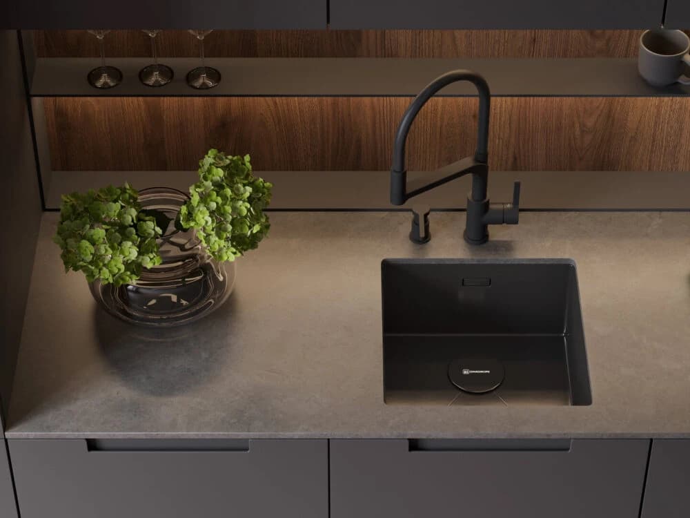 Дозатор для мыла OMOIKIRI Вороненая сталь OM-04-GM