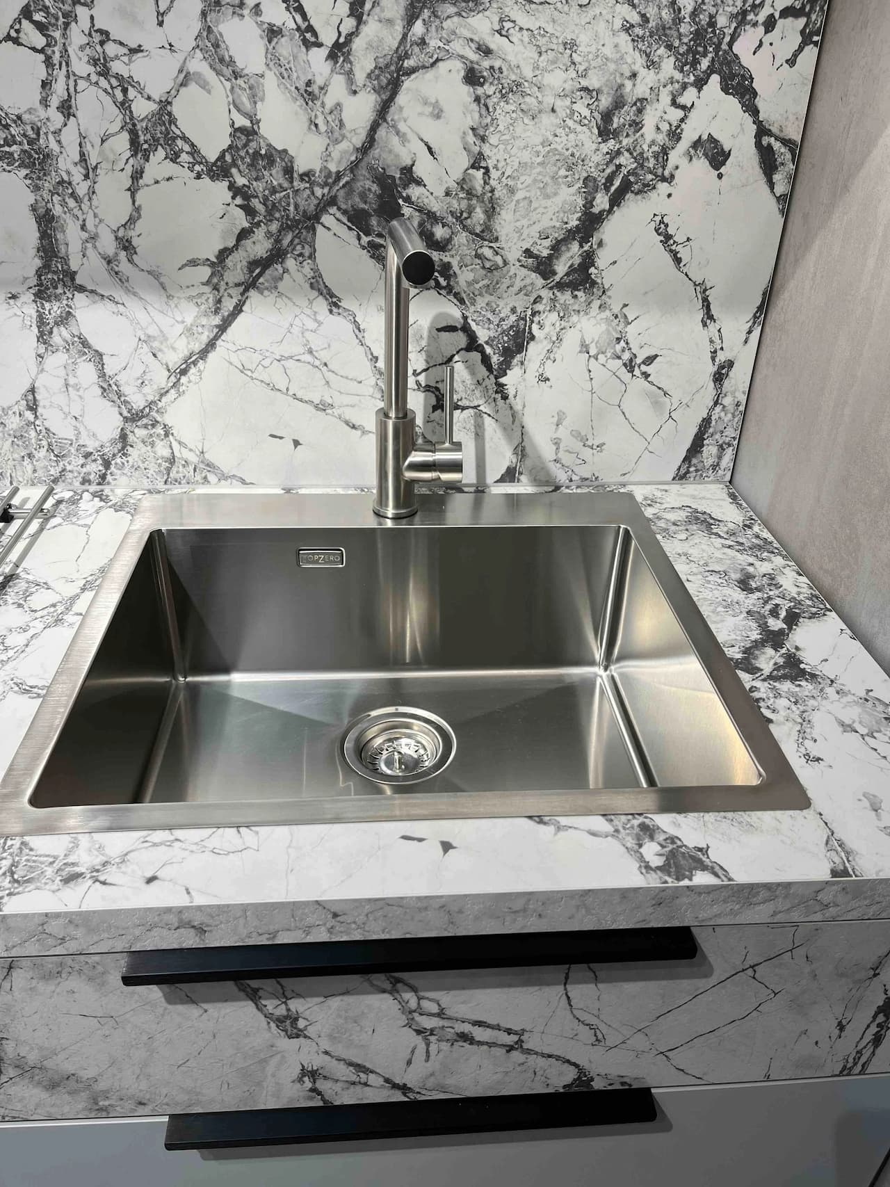 Мойка TOPZERO Нержавеющая сталь TNL 550.505 12K