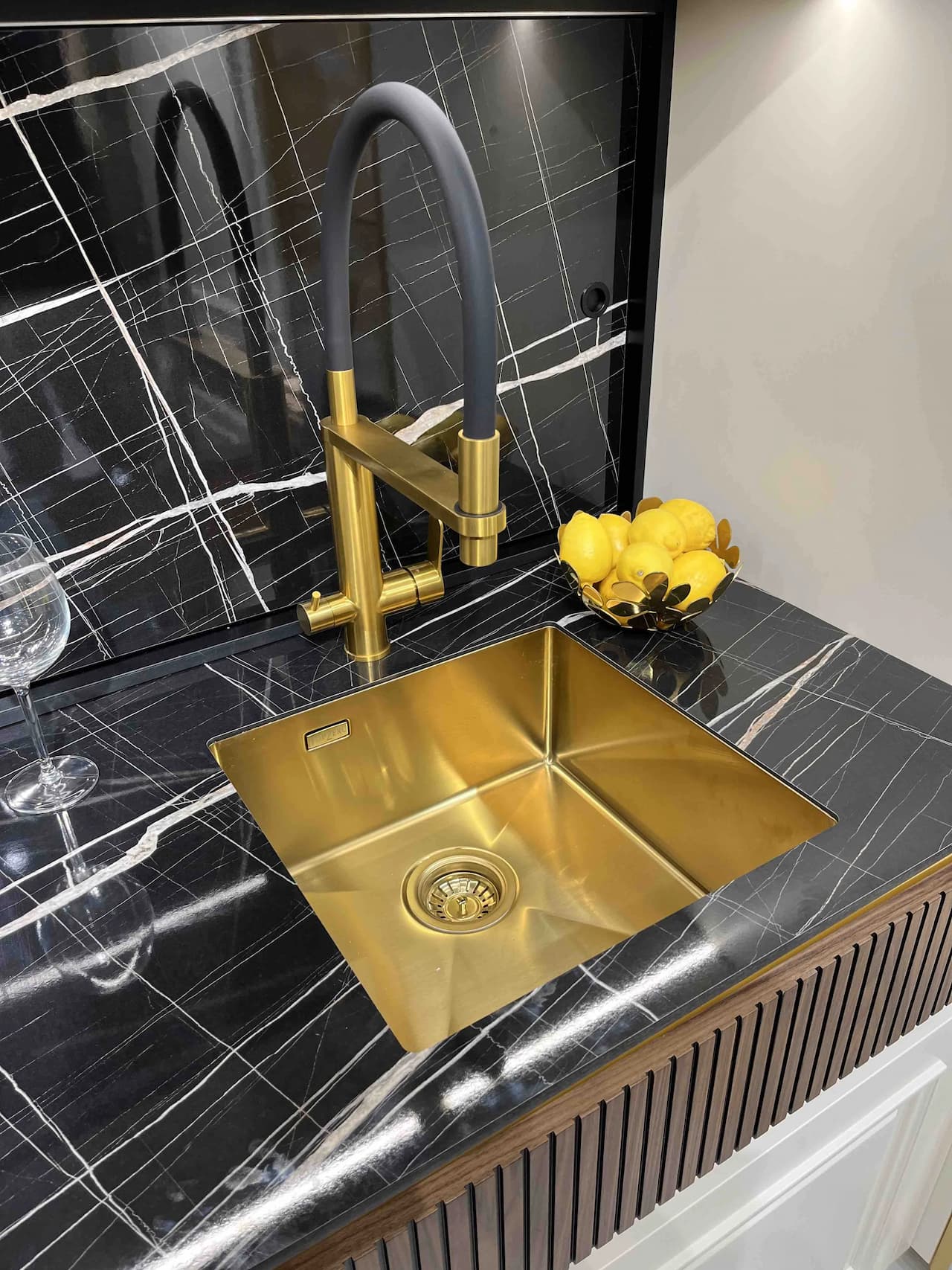 Смеситель с фильтром TOPZERO Золотой TPZ 305 GOLD