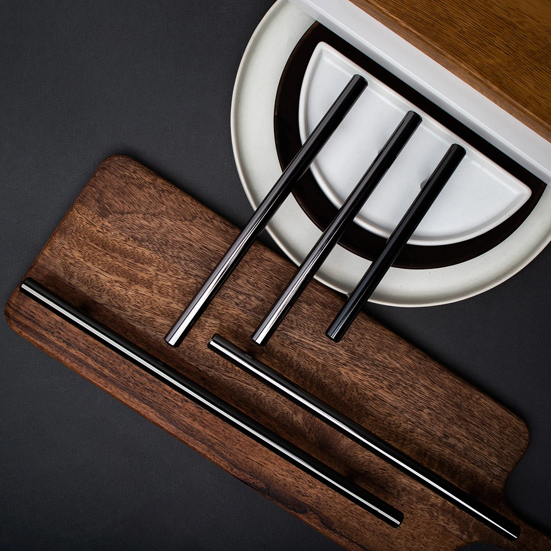 Ручка рейлинг KERRON Черный хром 224 мм R-3020-224 BN